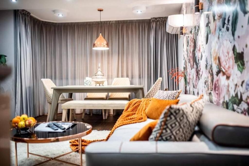 A&K Cozy Art Studio 1 Warna Exterior foto